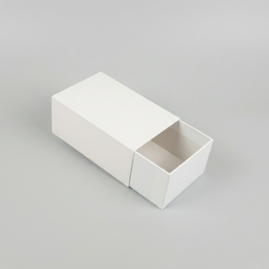 Alternative view of Hard Box Sliding Custom